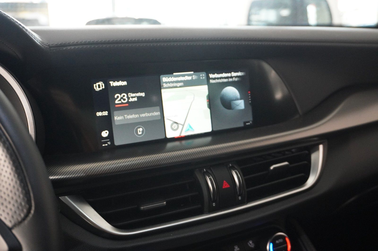 Fahrzeugabbildung Alfa Romeo Stelvio 2.2D VELOCE Q4 NAVI/LED/KAMERA/MATRIX/SH