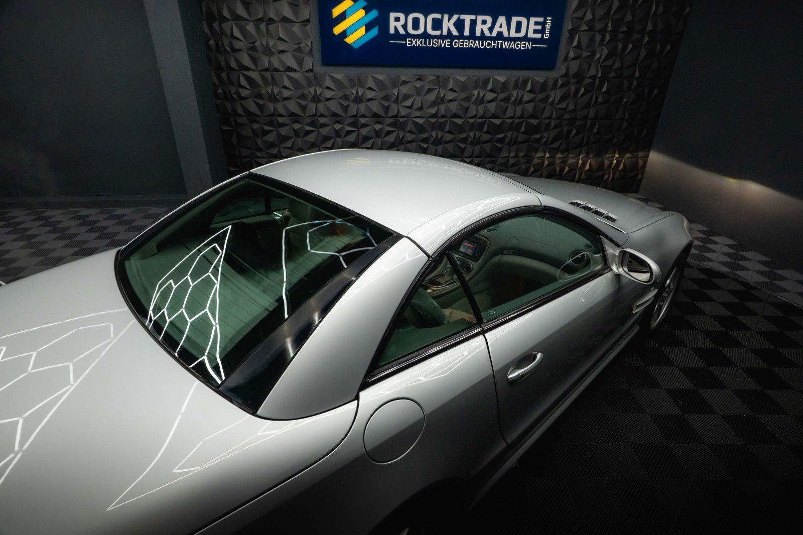 Fahrzeugabbildung Mercedes-Benz SL 500 AMG Paket *Facelift*ABC Sport*TÜV NEU*