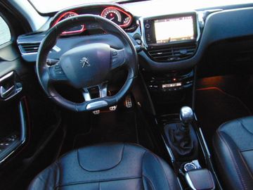 Bild 13 Peugeot 2008 Allure