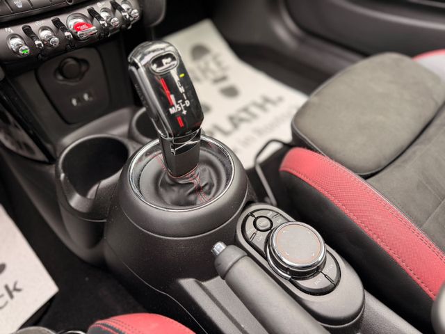 MINI John Cooper Works JOHN_COOPER_WORKS Cabrio