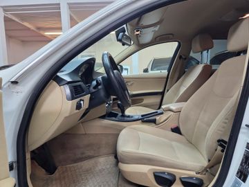 BMW 325 - 11