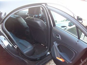 Bild 6 Mercedes-Benz A 180 Style Alu Klima PDC+Kam+Parkassi SHZ Navi