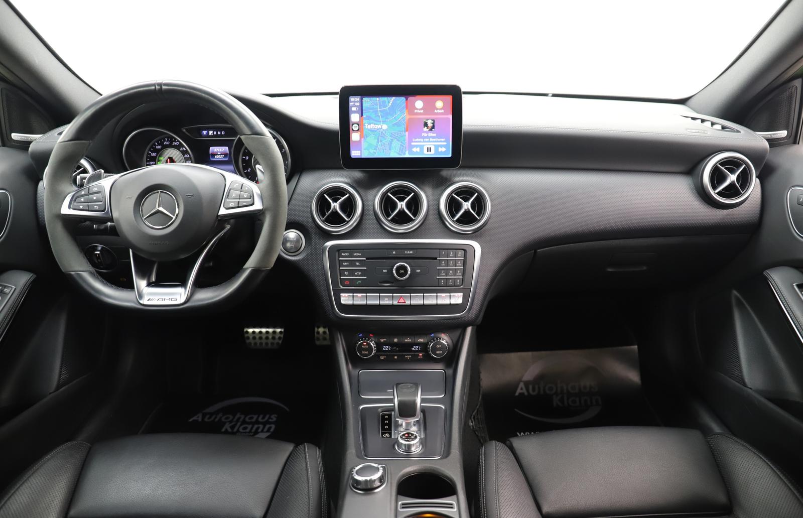 Mercedes-Benz A 45 AMG 381PS 4Matic Carplay Memory Pano PAGA
