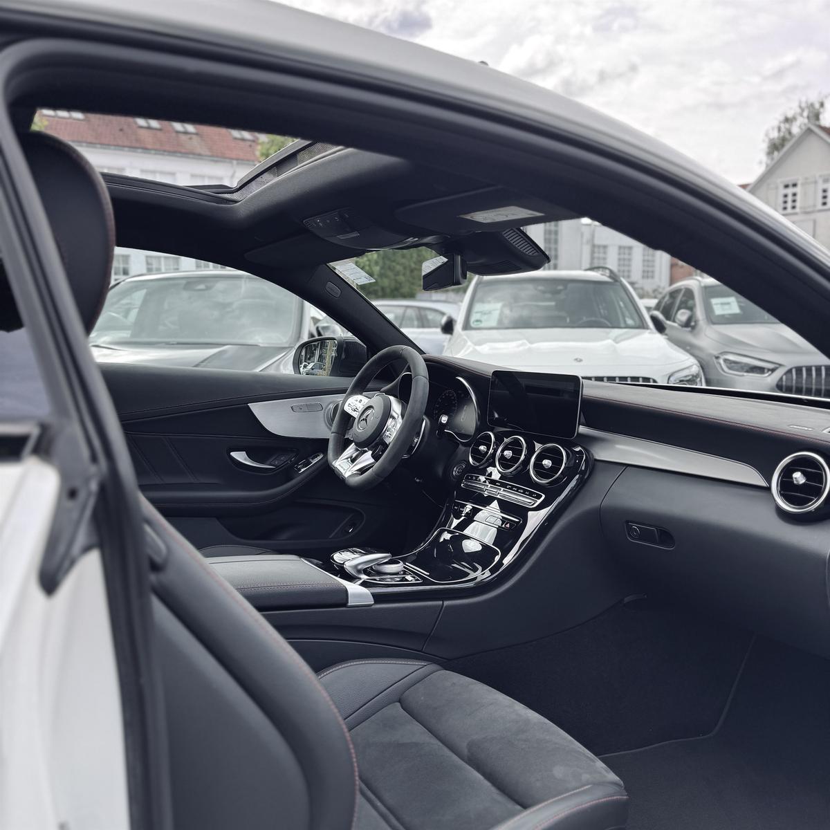Mercedes-Benz C 43 AMG CARBON/PANO/TEMPOM/AMBIENT Sportp. LED