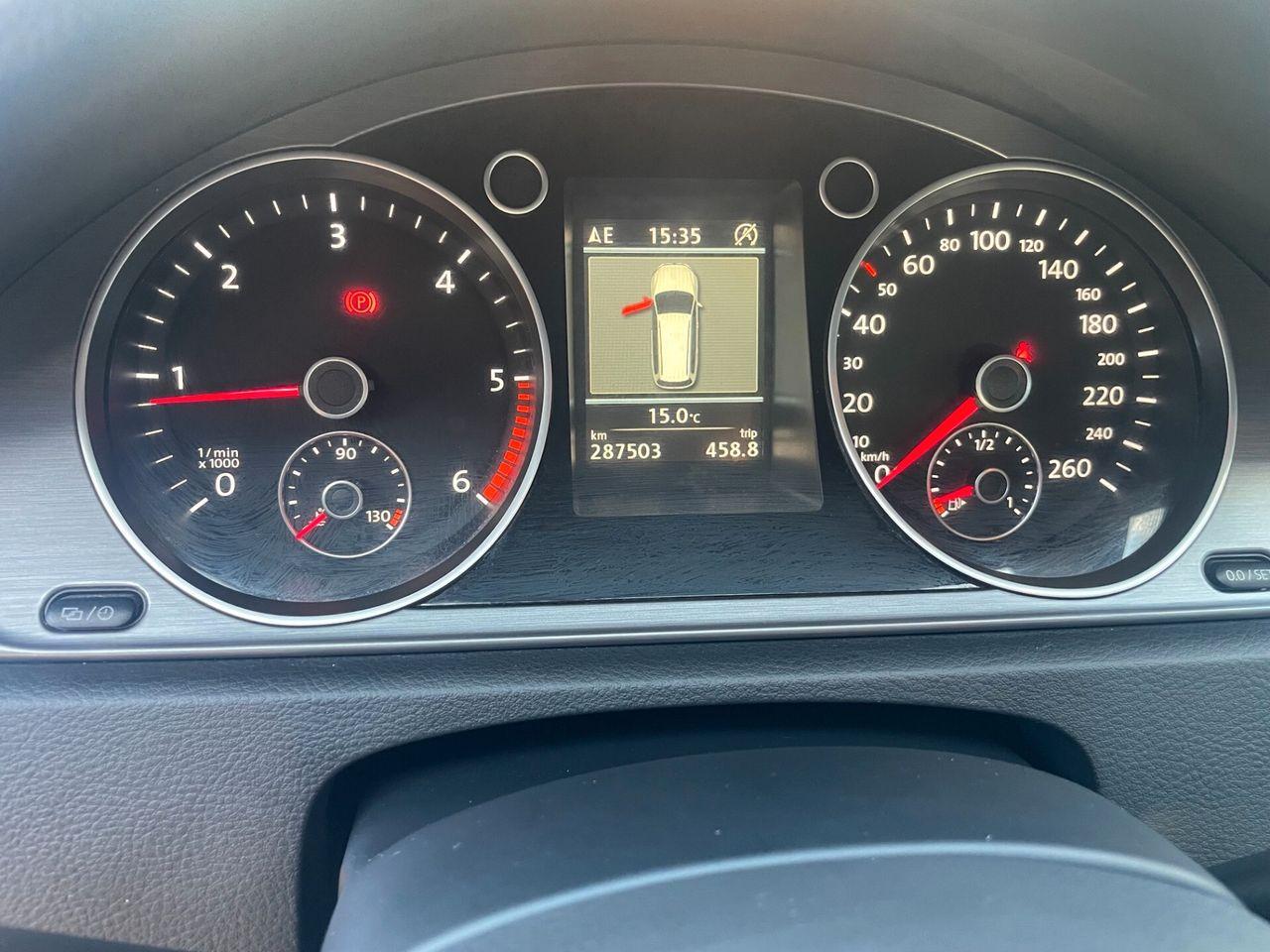 Volkswagen Passat 2014 — photo 12