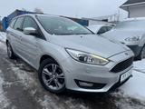 Ford Focus Turnier Business 1.5 TDCi °Xenon°Tempomat° - Ford Focus Business mit Diesel-Antrieb