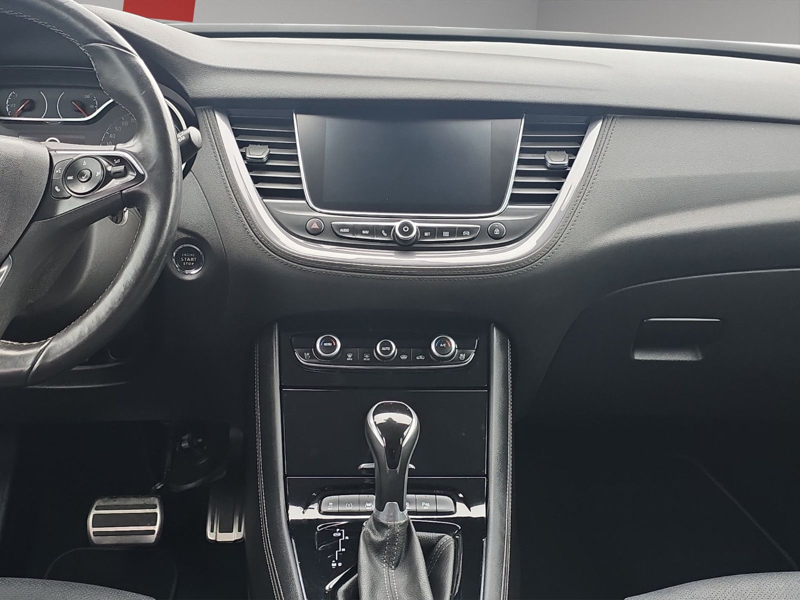 Fahrzeugabbildung Opel Grandland (X) Ultimate/360Kamera/LED/LEDER/NAVI