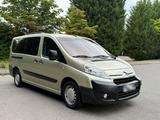 Citroën Citroen Jumpy 9Sitze Klima Ahk - gebrauchte Citroën Jumpy aus dem Jahr 2010