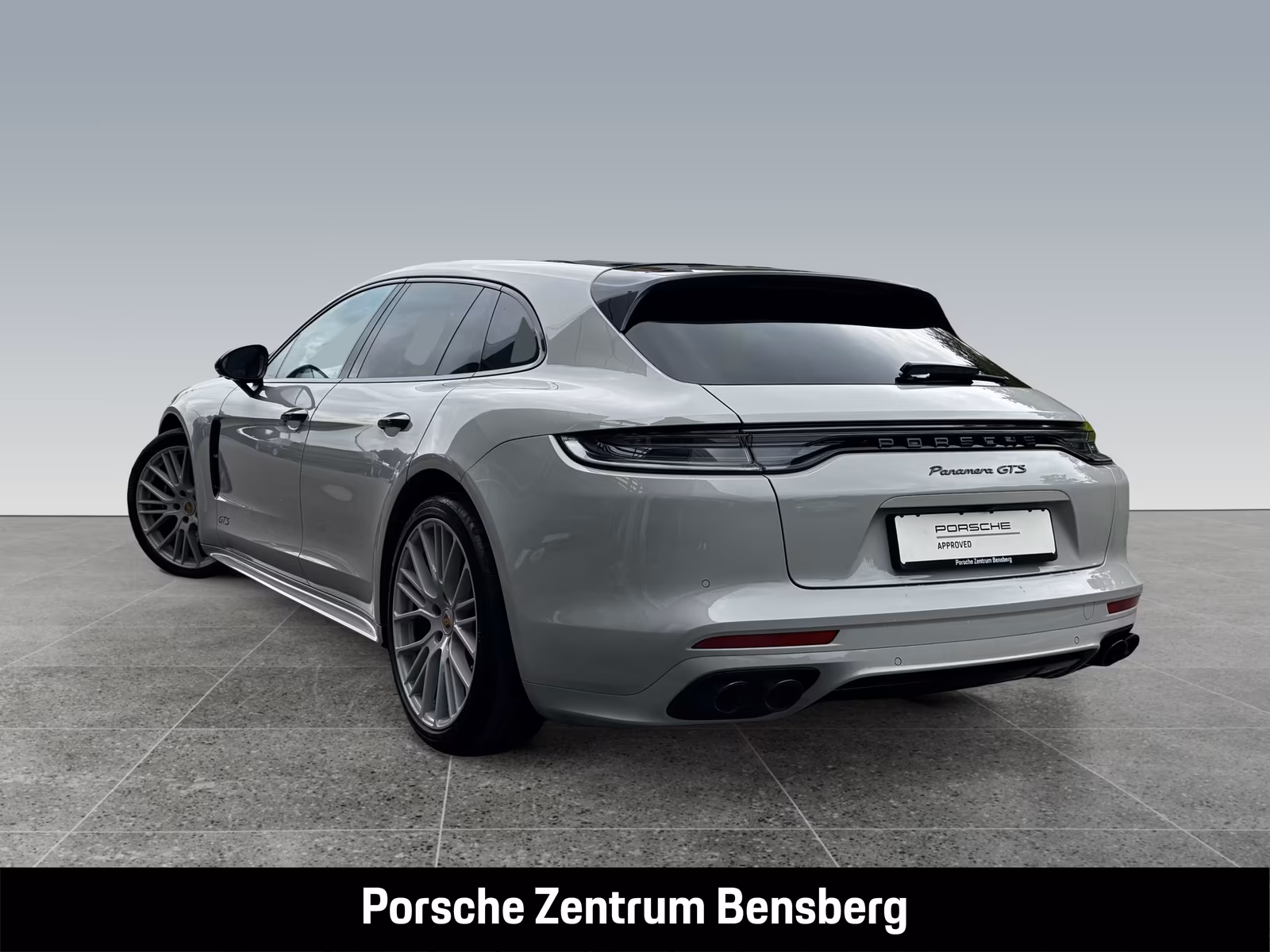 Porsche Panamera GTS Sport Turismo
