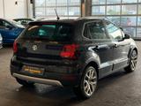 Volkswagen Polo V*Cross Polo*Bi-Xenon*Navi*Garantie*SHZ* - Volkswagen Polo: Schwarz