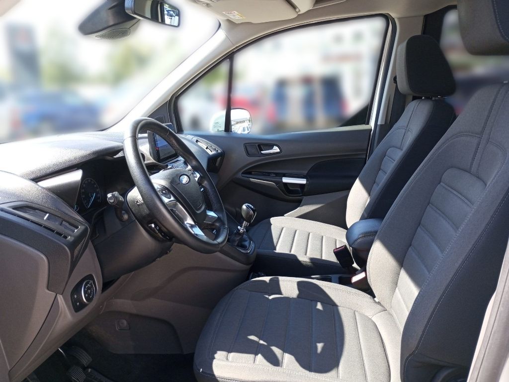 Fahrzeugabbildung Ford Grand Tourneo Connect 1.5 TDCI Titanium 7-Sitzer
