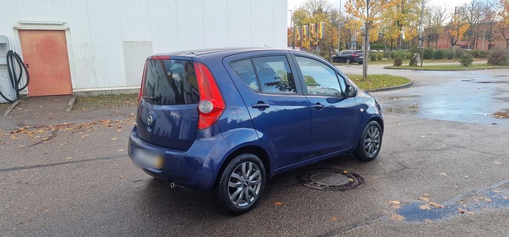 Opel Agila