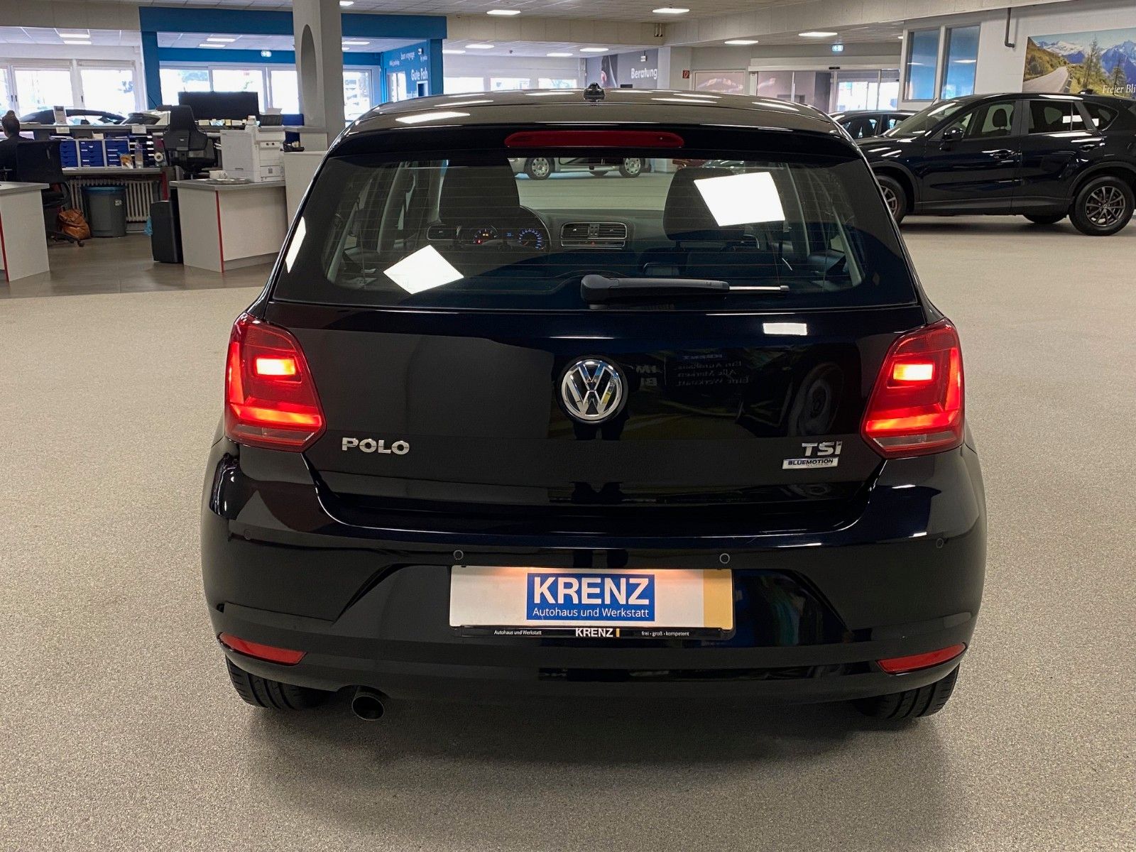 Fahrzeugabbildung Volkswagen Polo 1.2 TSI BMT Comfortline+Einparkhilfe+15"ALU