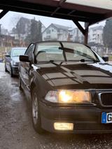 BMW e36 318i Cabrio - BMW 318 aus 1996: 318i