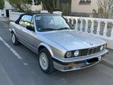 BMW E30 318i Cabriolet 
