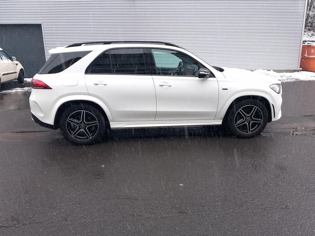 Fahrzeugabbildung Mercedes-Benz GLE 350 de 4MATIC AMG Line*Night Paket*MULTIBEAM