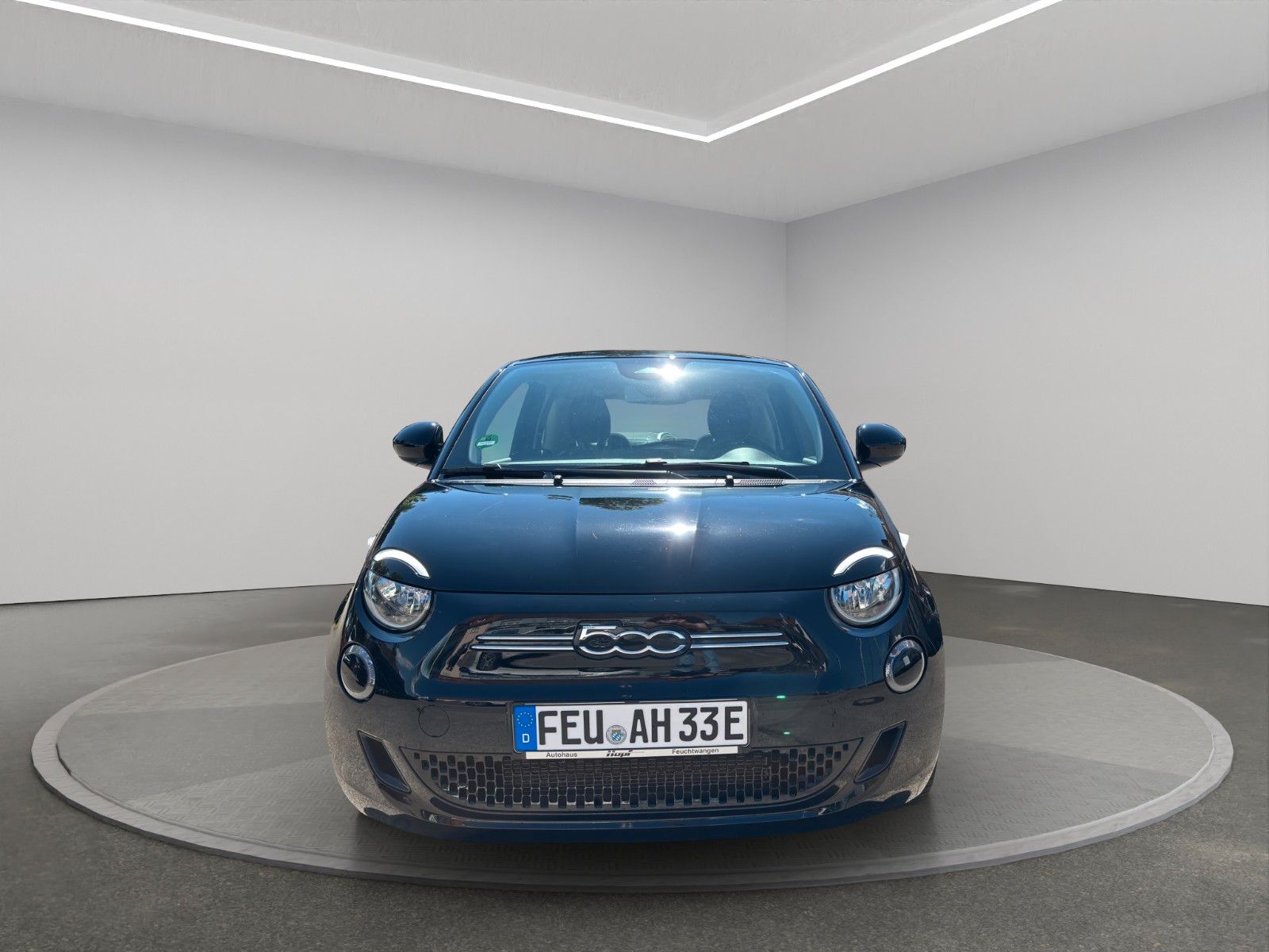 Fahrzeugabbildung Fiat 500e Icon | 42kwh | Carplay