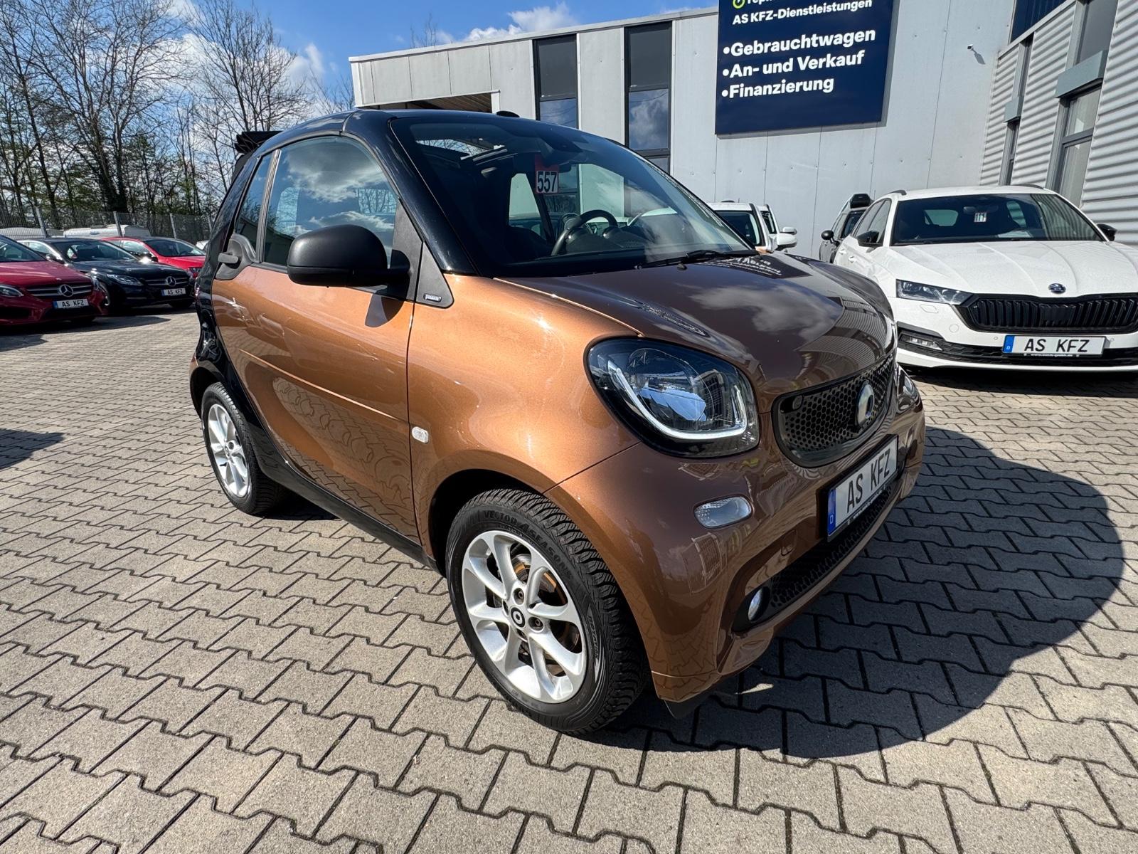 Smart ForTwo Cabrio 66 kW AUTOMATIK KLIMA SHZ ALU´S