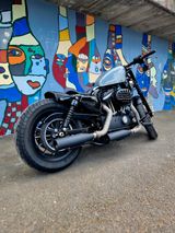 Harley-Davidson Sportster Iron 883 Bobber Umbau  - HARLEY-DAVIDSON 883