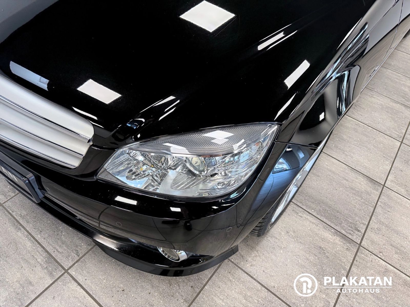 Fahrzeugabbildung Mercedes-Benz C 200 Kompressor AMG Paket Xenon Navi