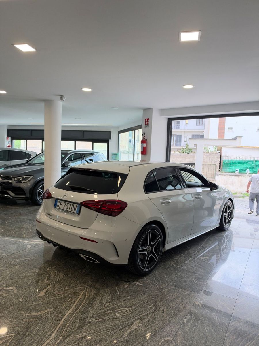 Other Mercedes-benz A 180 d Automatic AMG Line Advance imagem 2