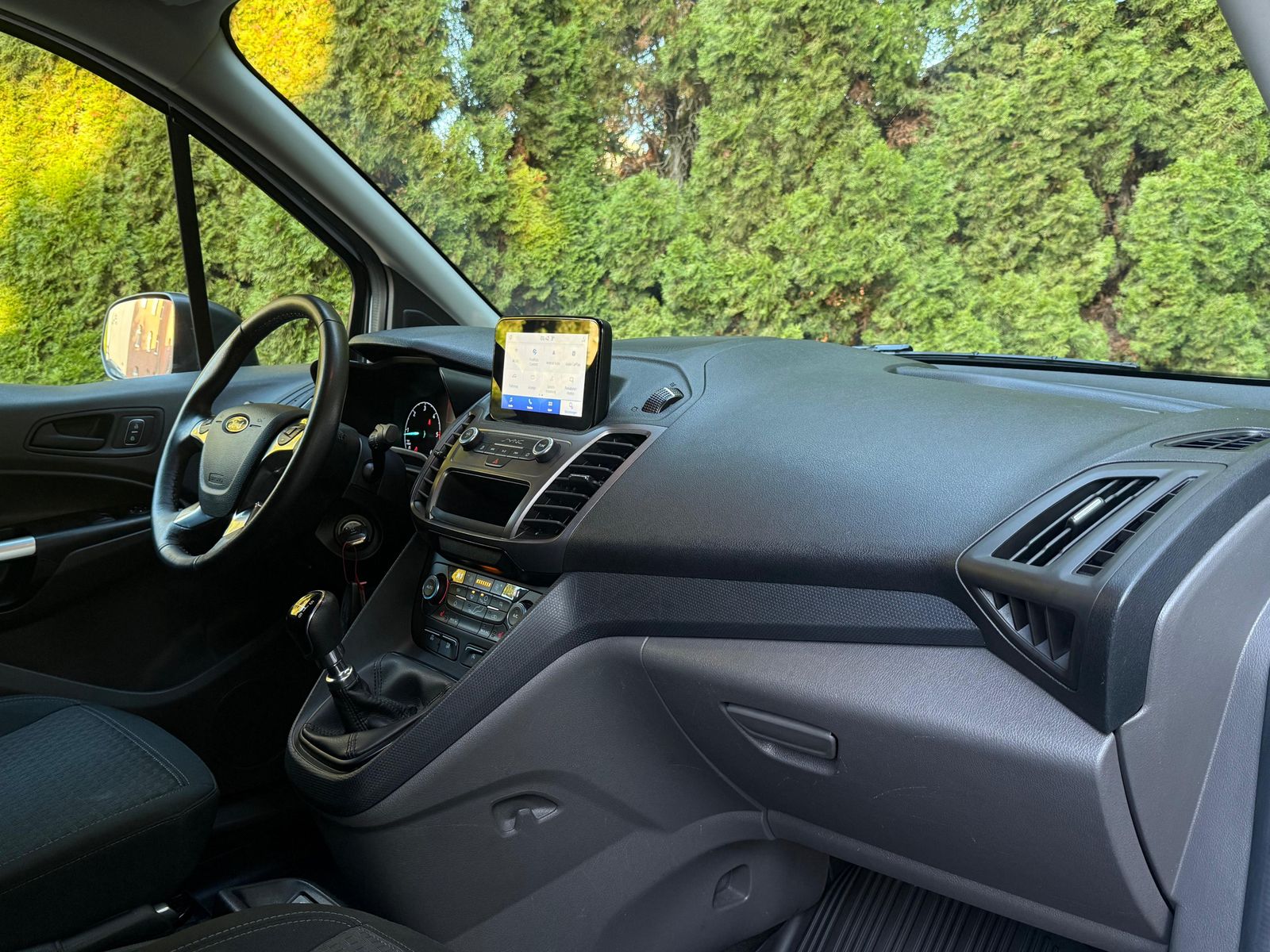 Fahrzeugabbildung Ford Transit Connect 1.5 TDCi Trend XEN+SHZ+KAM+REGAL