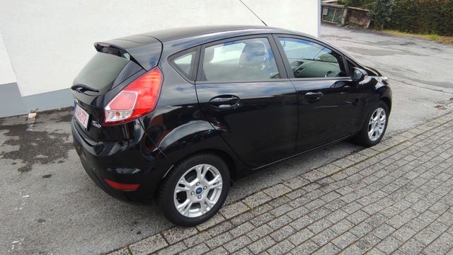 Ford Fiesta Sync Edition tüv NEU