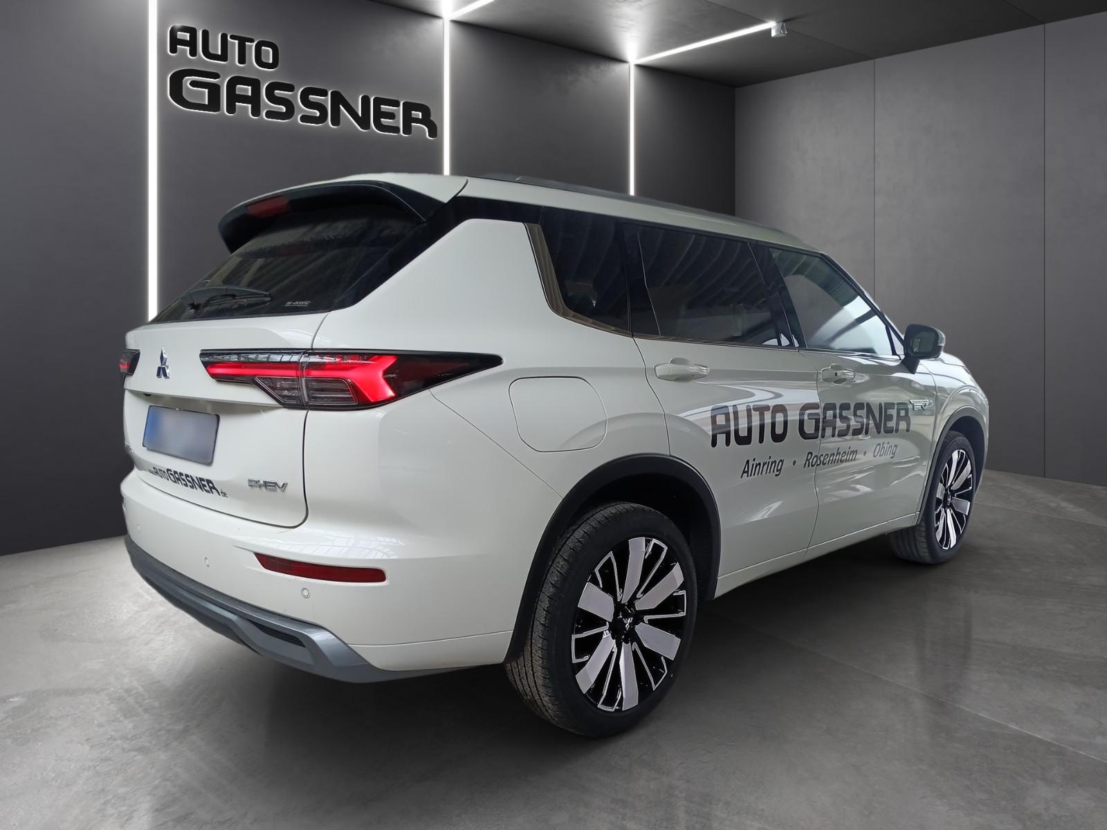 Mitsubishi Outlander PHEV TOP Luxury 306 PS ACC Leder Navi