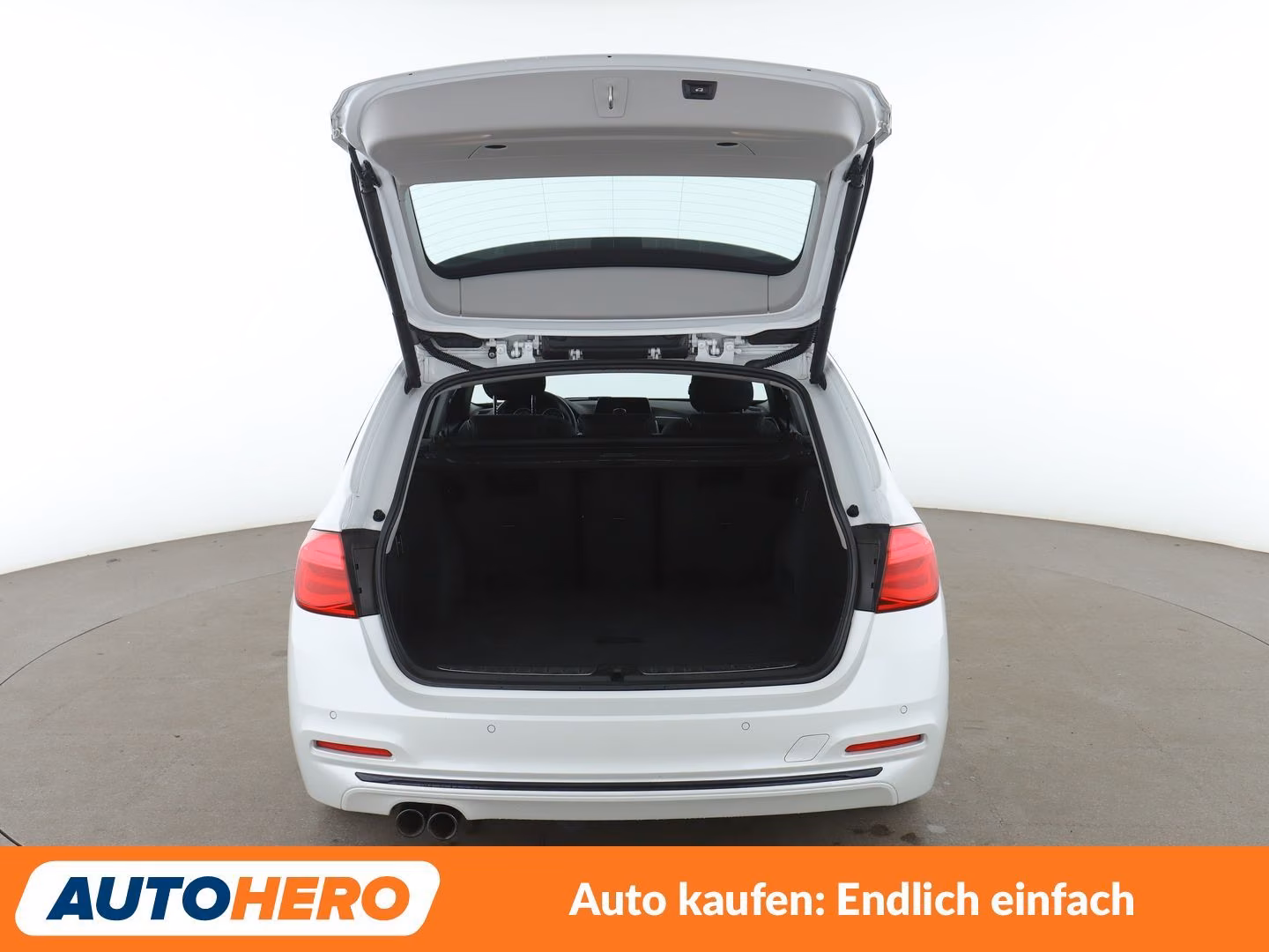 BMW 320i xDrive Sport Line Aut.*NAVI*LED*TEMPO*PDC*