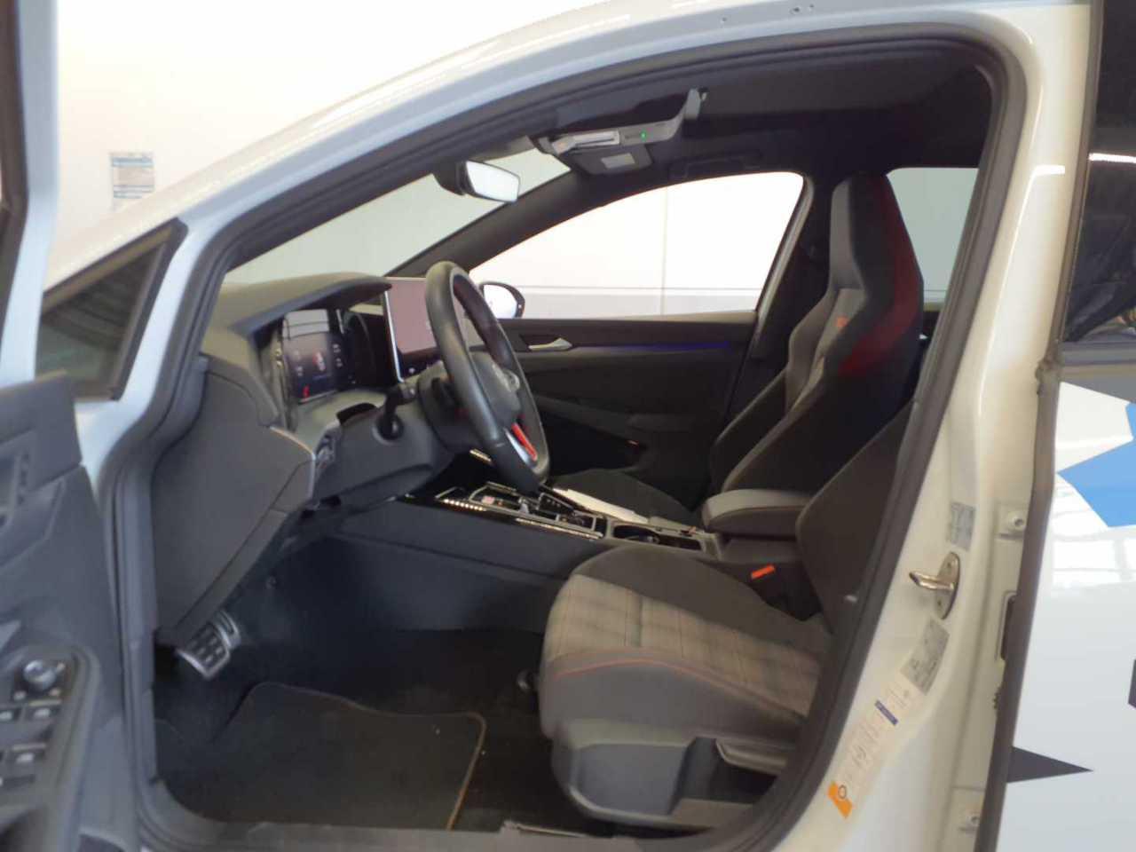 Volkswagen Golf GTI +AHK+360°+HUD+PANO+DCC+HARMAN+MATRIX+, миниатюра 3