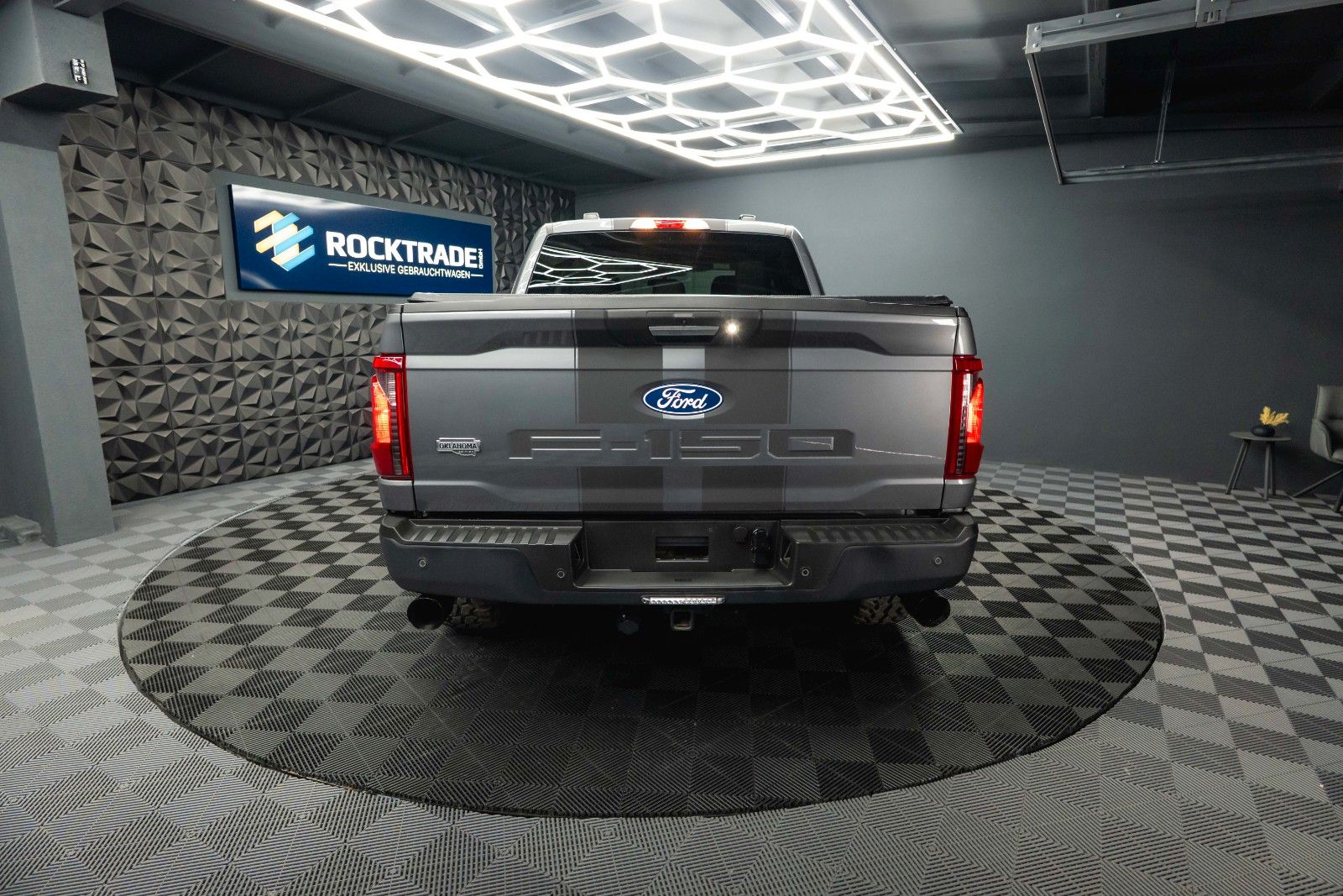 Fahrzeugabbildung Ford F150 5.0L V8 4x4 Offroad SuperCrew RAPTOR 19%