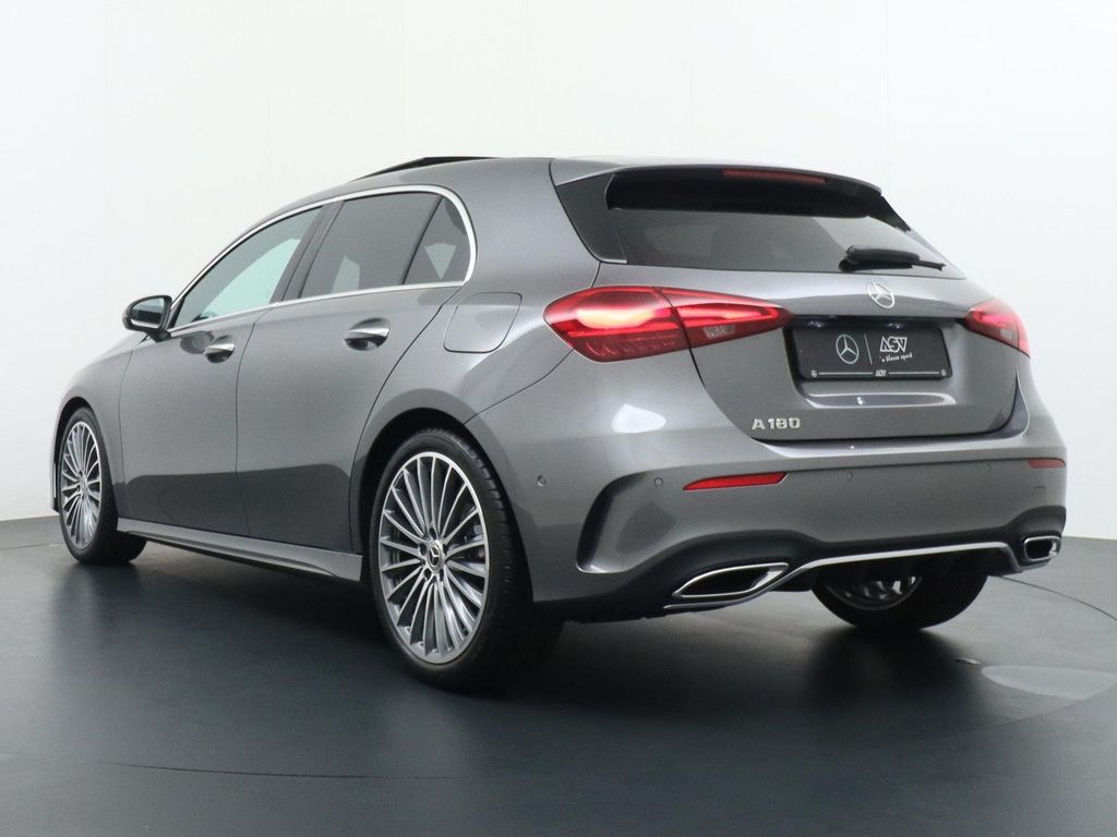 Mercedes-Benz A 180 Star Edition AMG Line | Panorama - Schiebe