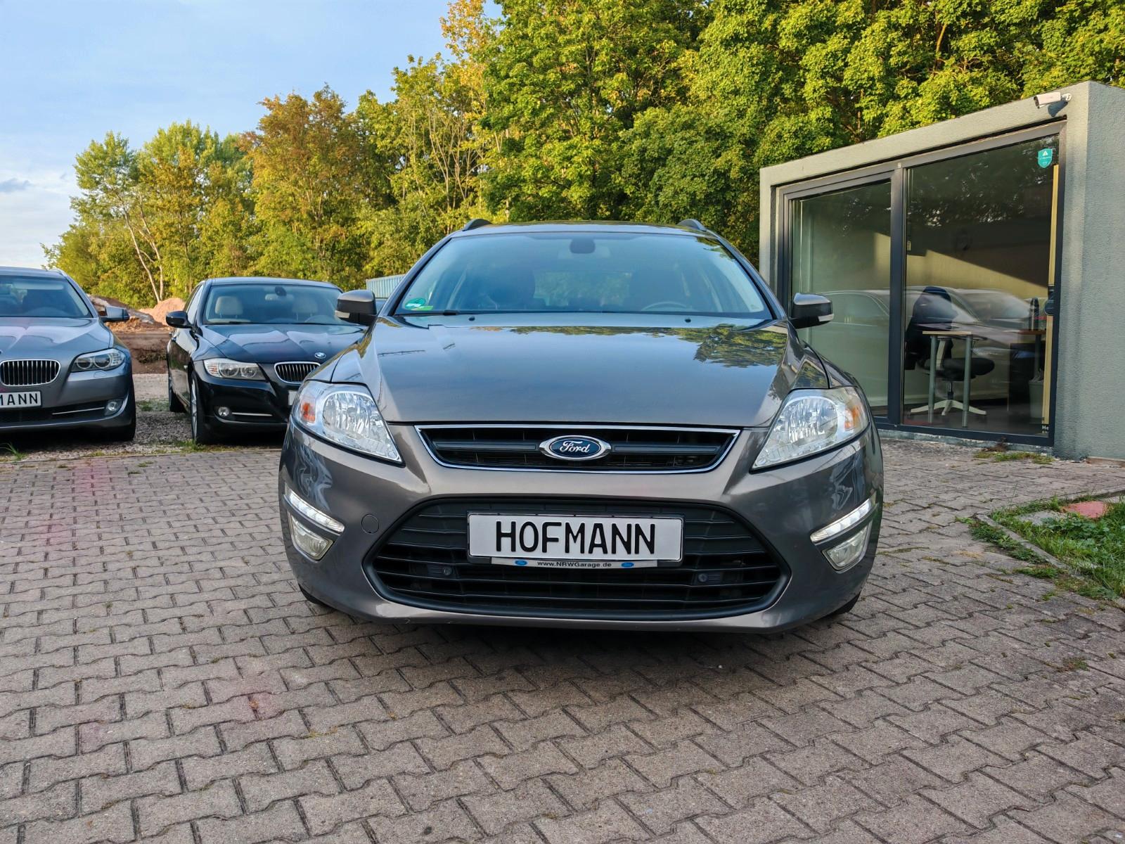 Ford Mondeo 2014 — rear view
