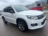 Volkswagen Tiguan 2.0Ltr-130kW(177PS) CityScape BMT 4Motion - Volkswagen: 17