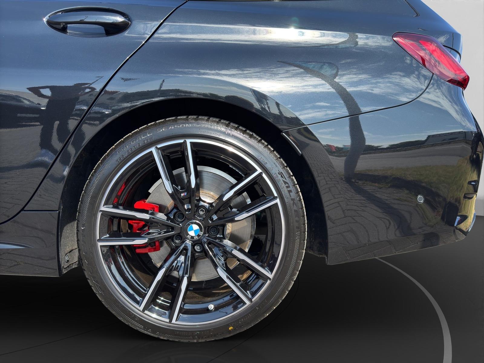 BMW M340i xDrive Touring M Paket Pro Panorama Park/D