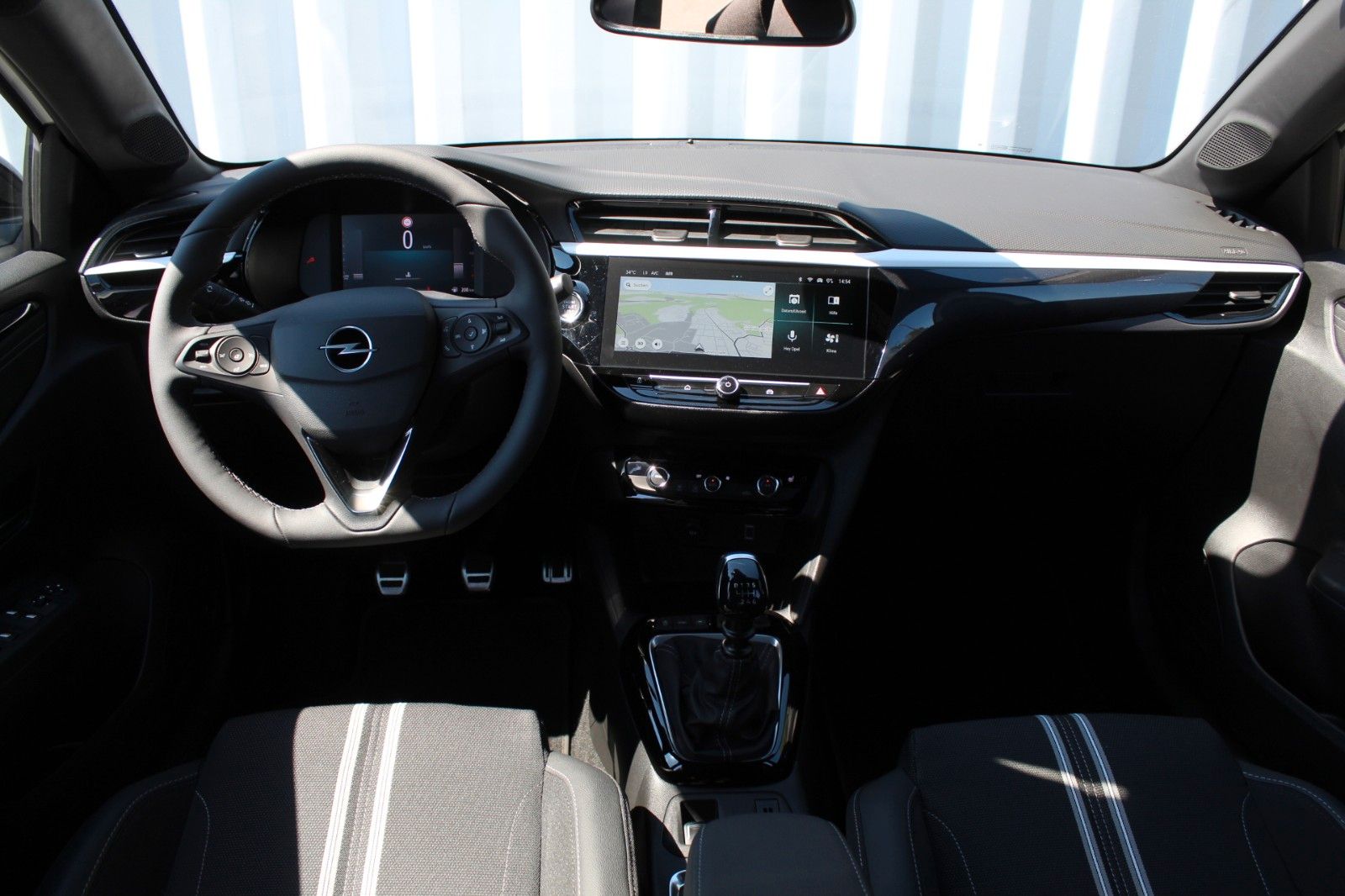 Fahrzeugabbildung Opel Corsa GS 1.2T,Navi,MatrixLED,Kamera,Sitzhz,Allw.