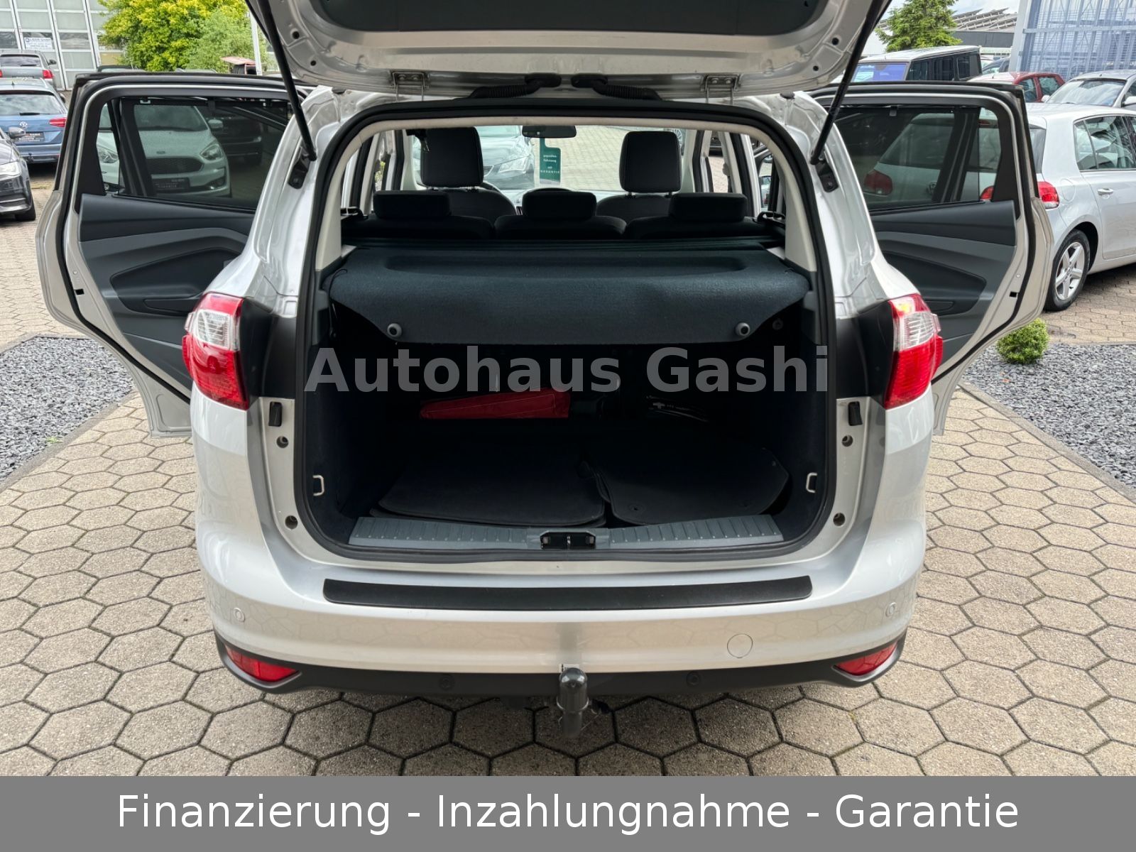 Fahrzeugabbildung Ford C-MAX 1.6TDCI*Business Edition*1.HD*Kamera*AHK*