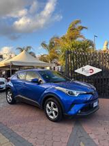 Toyota C-HR 1.2 Turbo Active 12/2018 - Toyota C-HR Kombi Gebrauchtwagen
