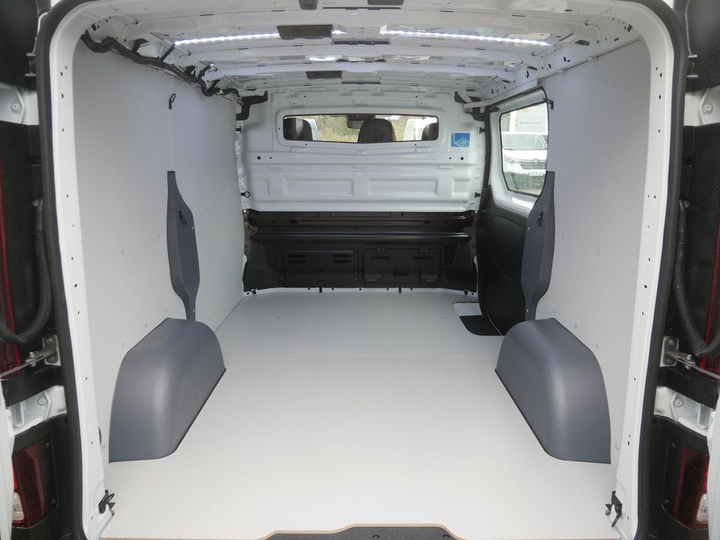 Fahrzeugabbildung Renault Trafic Komfort L1H1 Blue dCi 130 KAMERA AHK LED