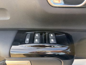 Citroën C3 1.2 PureTech 8283 Max Kam.+KeyLess+LED+Navi