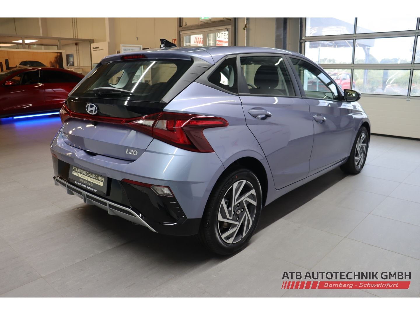 Fahrzeugabbildung Hyundai i20 Trend MY25 1.0 T-GDI 100 PS 6-MT 2WD Navi Ap