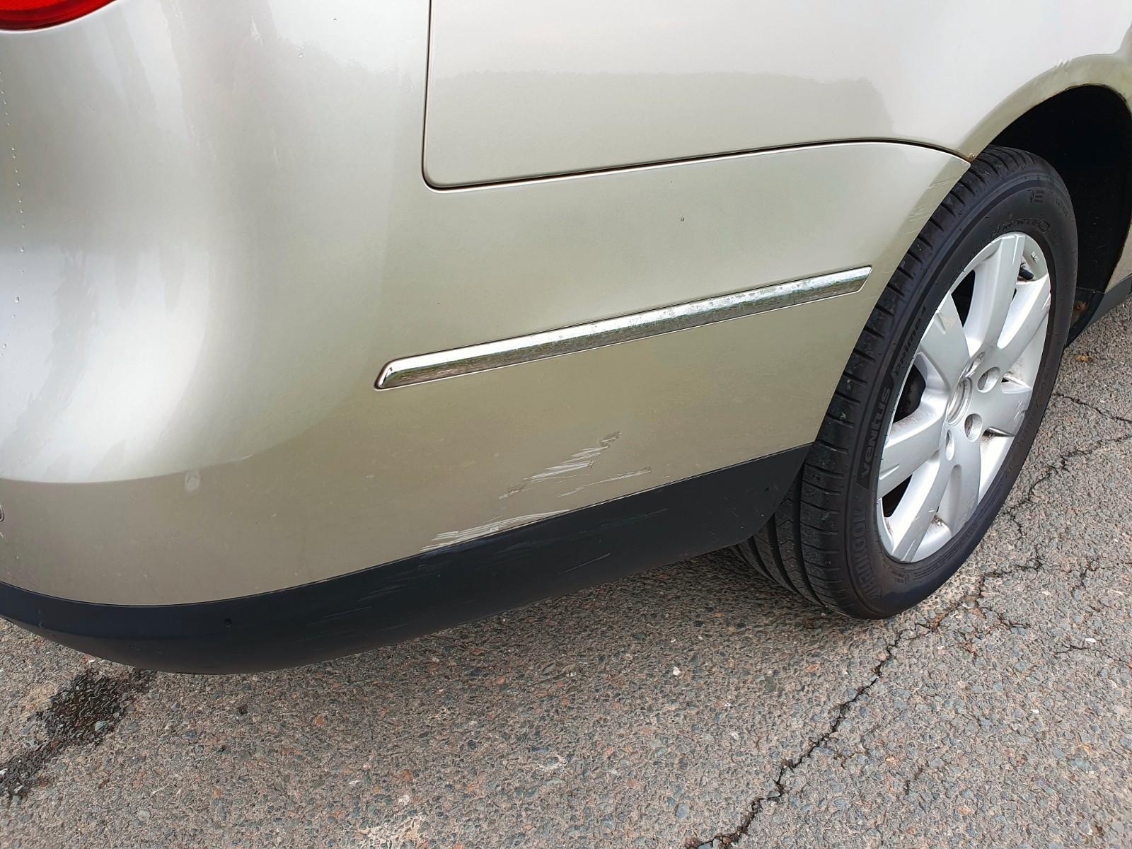 Volkswagen Passat 2006 — photo 15