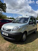 Renault Kangoo 1.5 dCi 60kW / Nissan Kubistar - Renault Kangoo aus 2004 mit Diesel-Antrieb