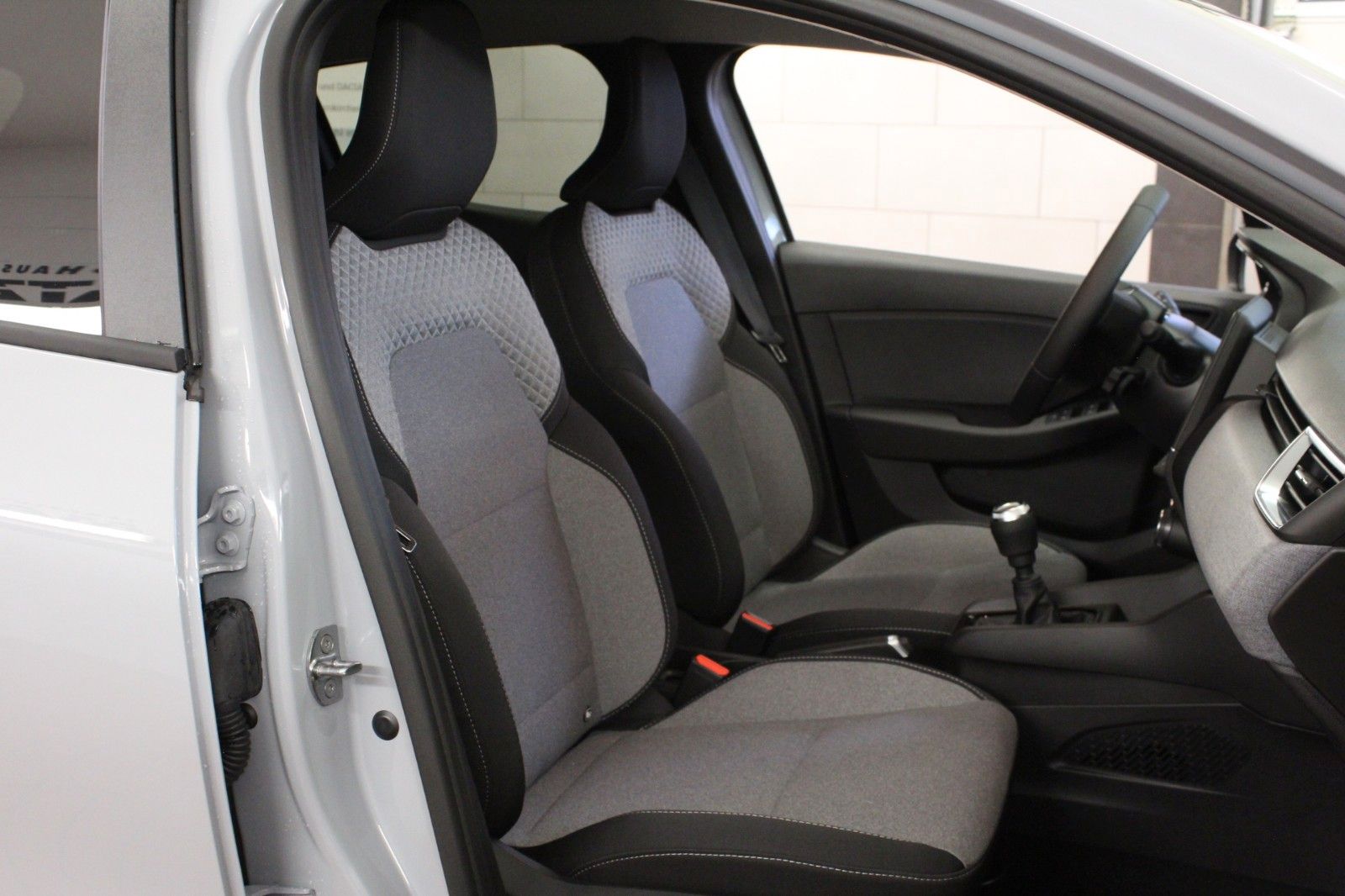 Fahrzeugabbildung Renault Clio Tce100 LPG Evolution*Benzin +LPG/GAS