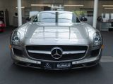Mercedes-Benz SLS AMG Roadster erst 14.300KM,Neuwertig,Carbon! - : Cabrio, 3er