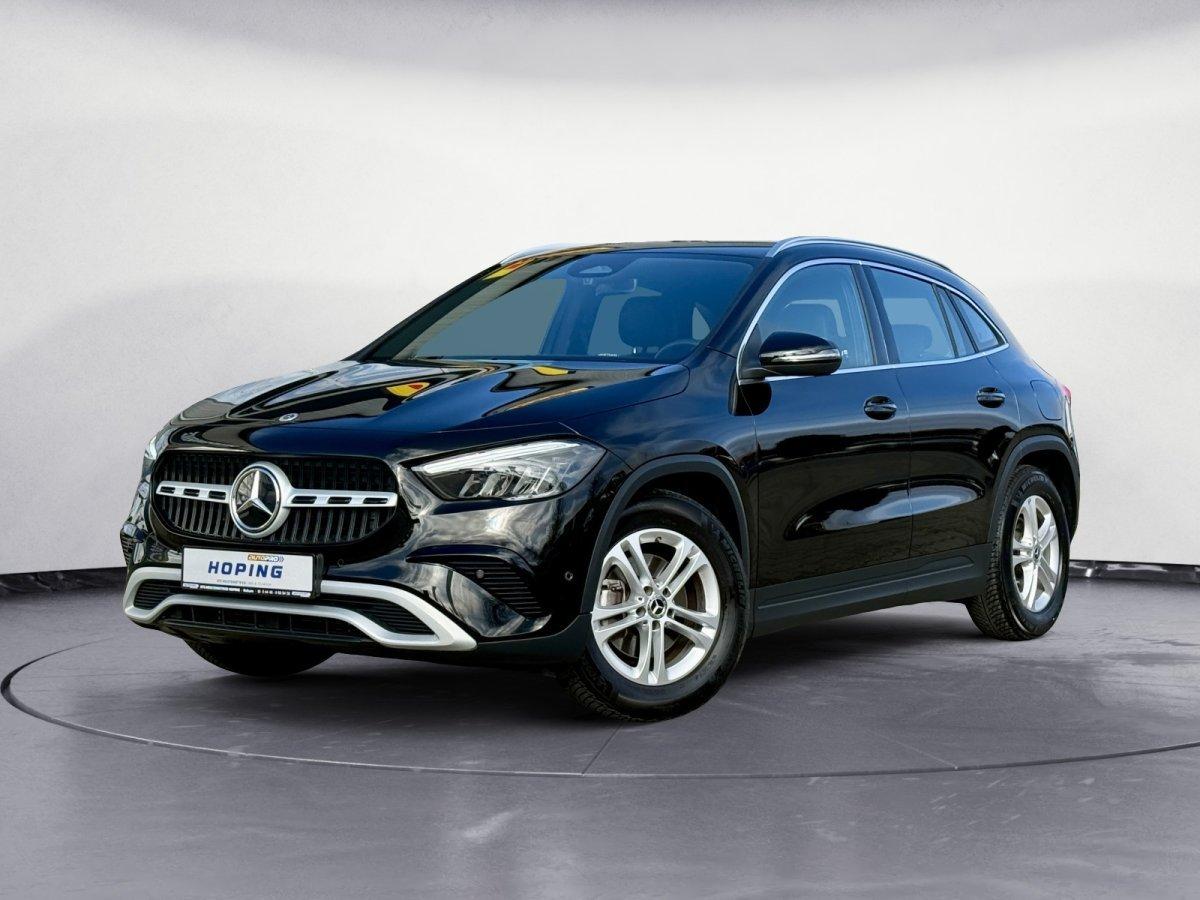 Mercedes-Benz GLA 200 Sportstourer   Top ausgestattet | MBUX N