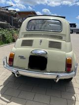Fiat 500 Oldtimer in gutem Zustand - Fiat 500: Old