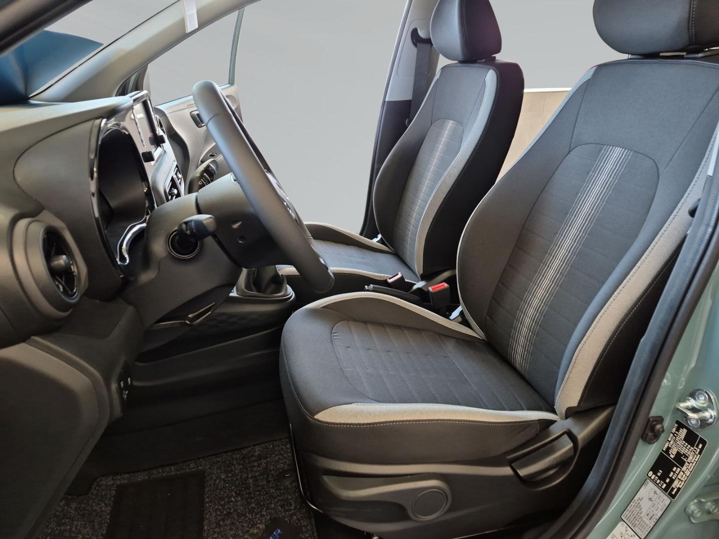 Hyundai i10 1.0 MT Jubile Plus SHZ Klima Navi + Kamera