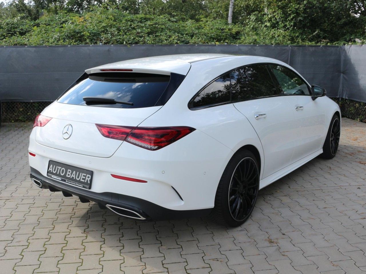 Fahrzeugabbildung Mercedes-Benz CLA 200 Shooting Brake AMG Line *MB Gar. 07/26*