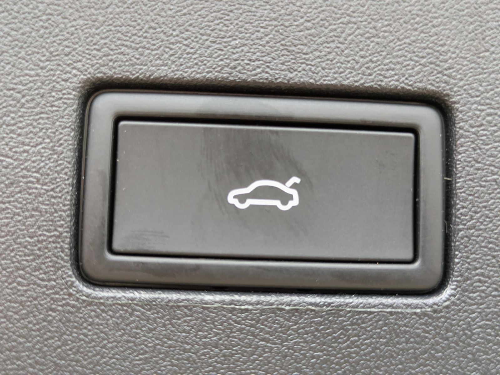 Fahrzeugabbildung Volkswagen Tayron 2.0 TDI 4M R-Line BLACK*7S*IQ*LEDER*PANO